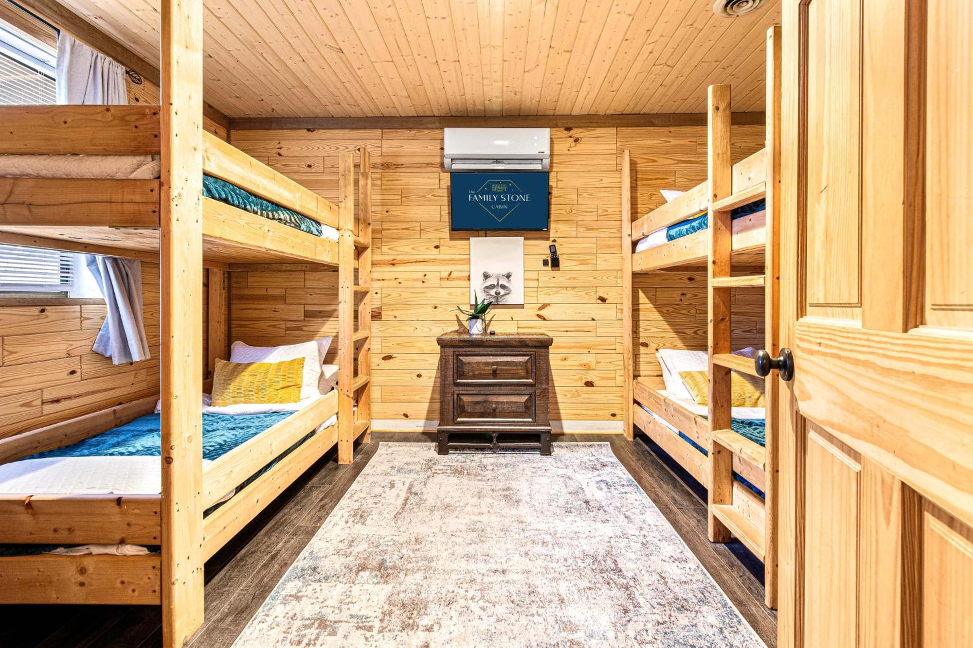 The Family Stone Luxe Cabin Sleeps 12 Hot Tub Dogfriendly Dollywood Піджен-Фордж Екстер'єр фото